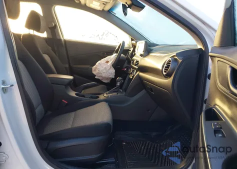 2020 Hyundai Kona Se z USA, uszkodzony, nr VIN KM8K12AA3LU589790